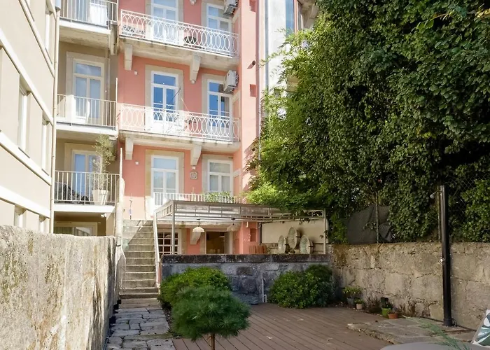 Quinta Dos Cedros Garden & Terrace Porto