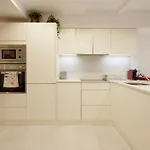 Quinta Dos Cedros Garden & Terrace Πόρτο